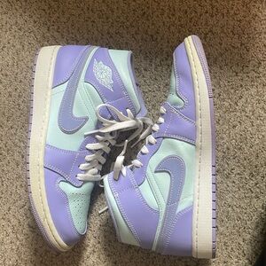 Jordan 1 Mid Purple Aqua